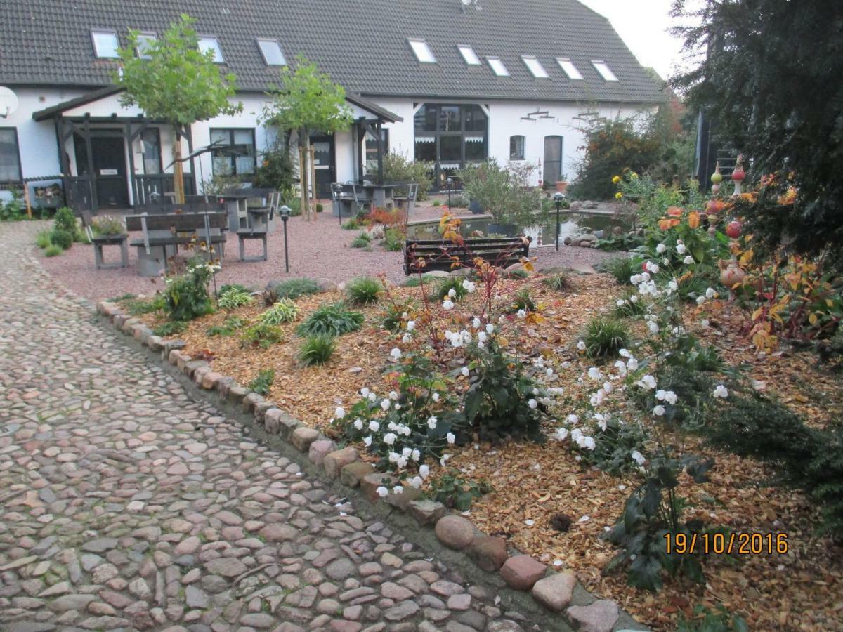 Landhotel Belitz Garni Küsten Eksteriør billede